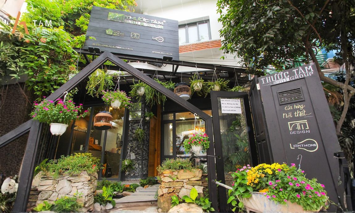 Đặc quyền sở hữu bộ bàn trà gỗ tần bì Ova và dịch vụ hậu mãi tại TAM Furniture