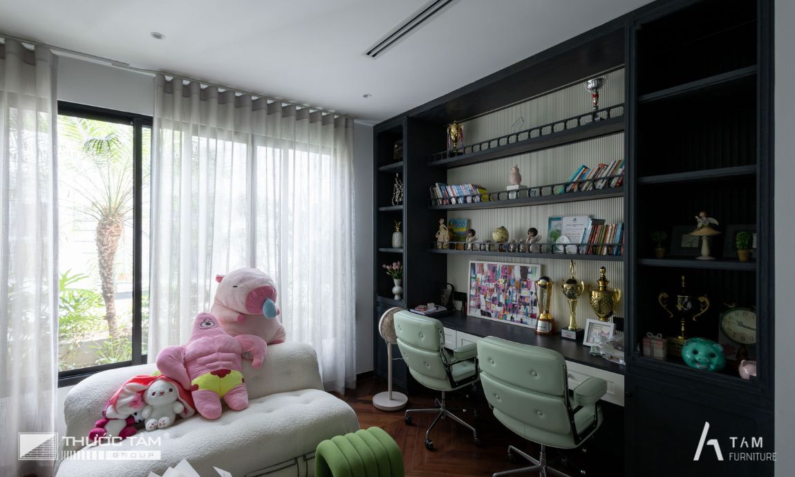 phòng làm việc phùng anh villa