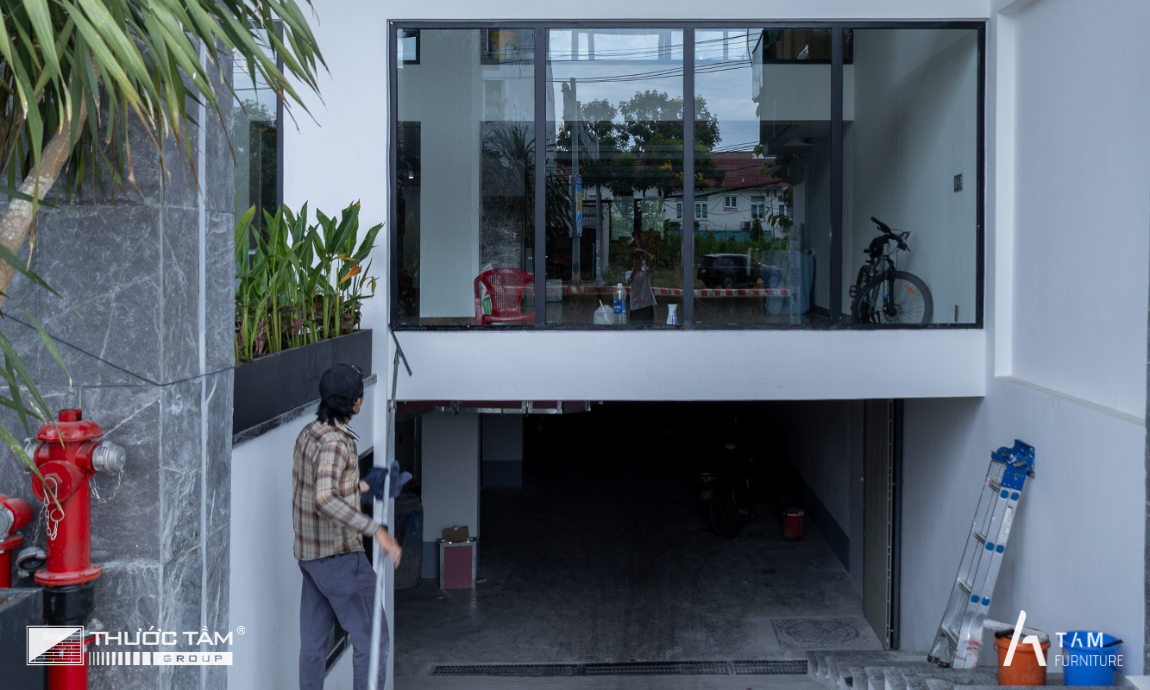 Khu vực Sảnh và Gara – Hiện đại từ ánh nhìn đầu tiên 